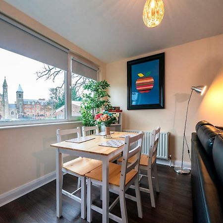 1 Bd Apt In Historical W Belfast Close To Centre Exterior photo